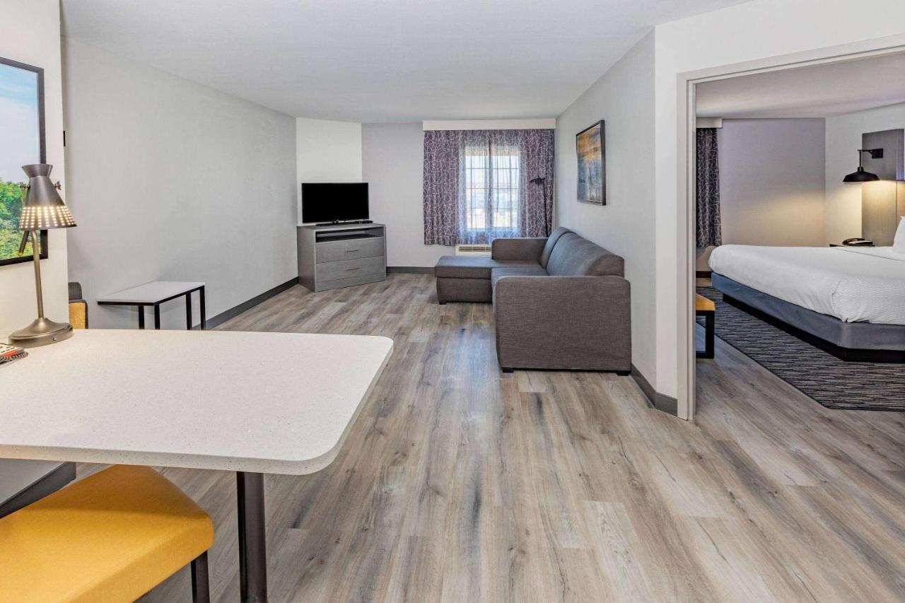 La Quinta Inn & Suites By Wyndham Ardmore Luaran gambar